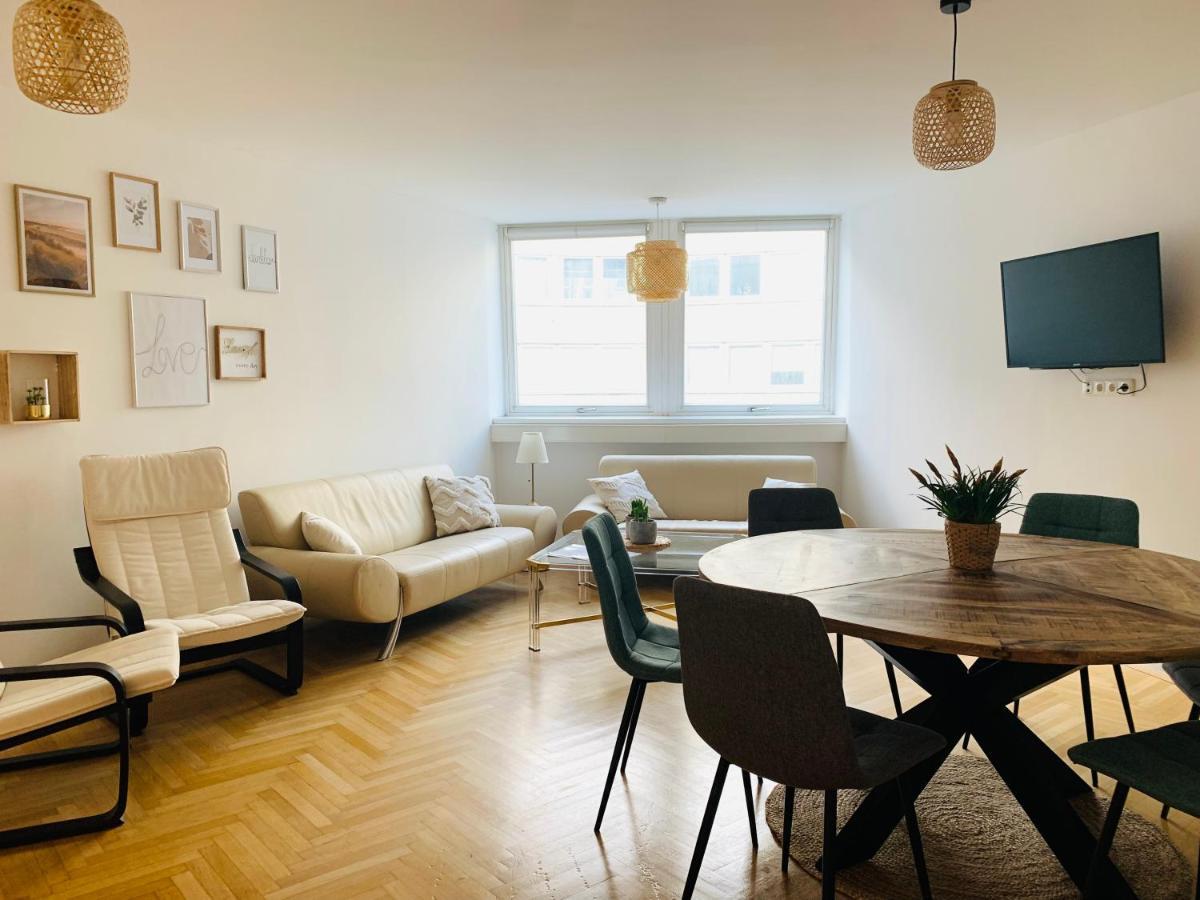 Ruhige Wohnung Im Gasometer Wien *Wifi*U3*Netflix* Eksteriør bilde