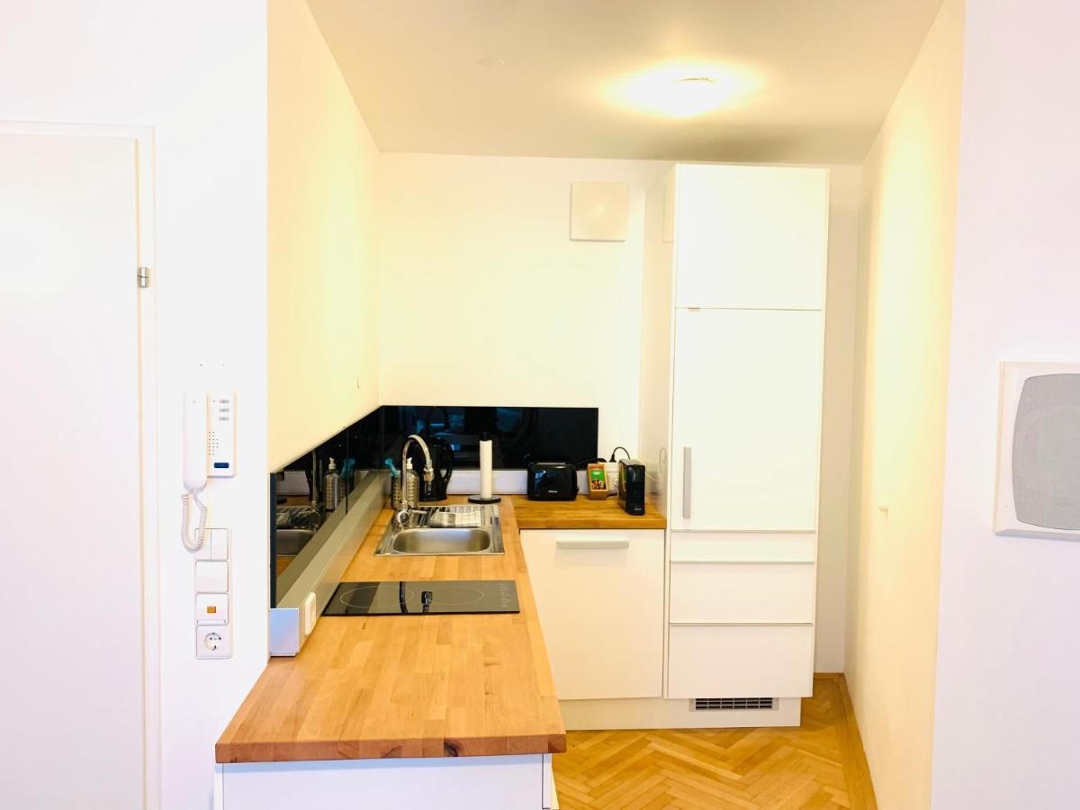 Ruhige Wohnung Im Gasometer Wien *Wifi*U3*Netflix* Eksteriør bilde
