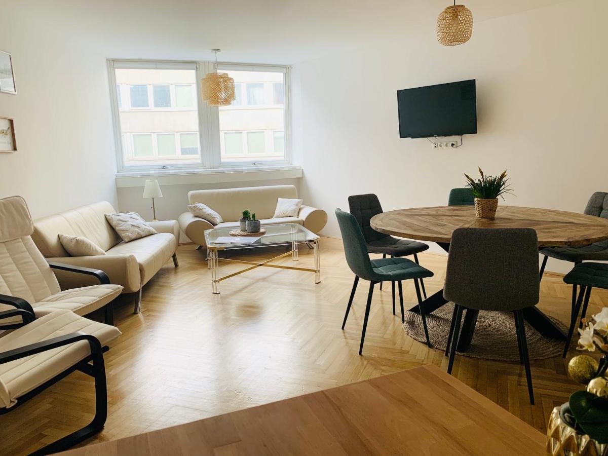 Ruhige Wohnung Im Gasometer Wien *Wifi*U3*Netflix* Eksteriør bilde
