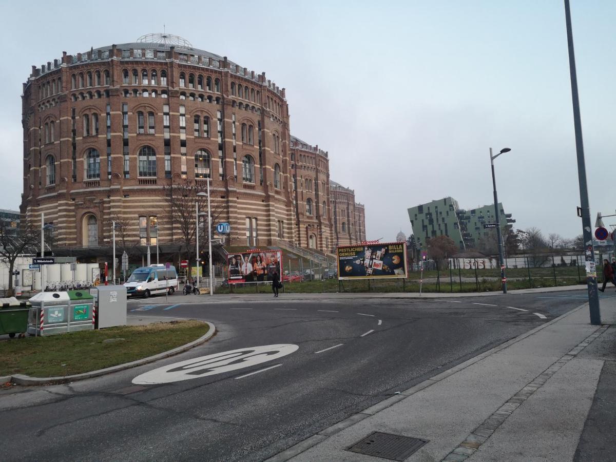 Ruhige Wohnung Im Gasometer Wien *Wifi*U3*Netflix* Eksteriør bilde